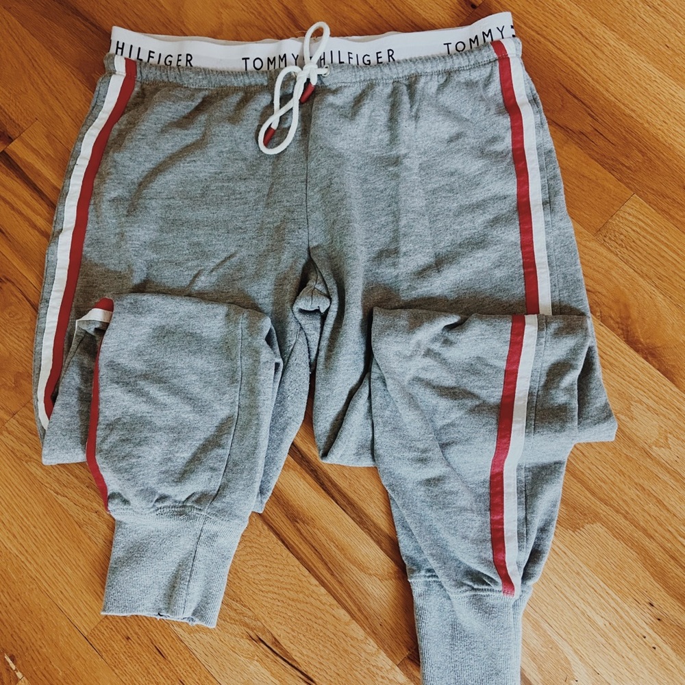 Tommy Hilfiger joggers